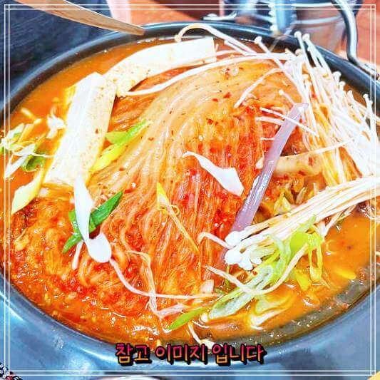 생생정보 장사의 신 25년 전통 등갈비김치찜 추천! 성남 모란역 횡성묵은지찜찌개의 등갈비묵은지김치찜, 김치찌개 갈치조림 맛집 가이드
